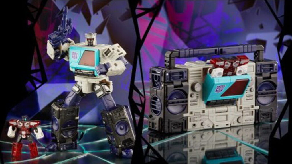 Hasbro Reveals Transformers Generations Shattered Glass Collection ...